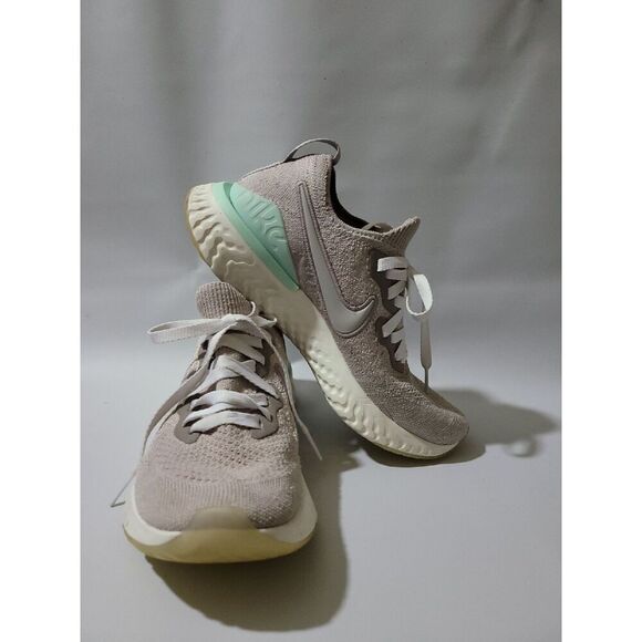 Nike Epic React Flyknit 2 - Picture 2 of 6